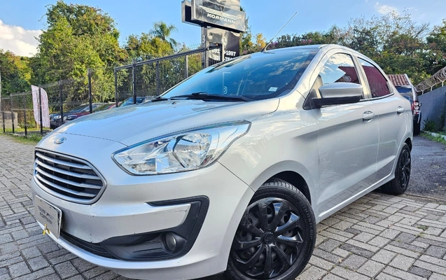 imagem-https://www.socarrao.com.br/sc-vehicle-images-prod/1953033/1780518887558-V2hhdHNBcHAgSW1hZ2UgMjAyNi0wNi0wMyBhdCAxNy4yMS40Mi5qcGVn.jpeg
