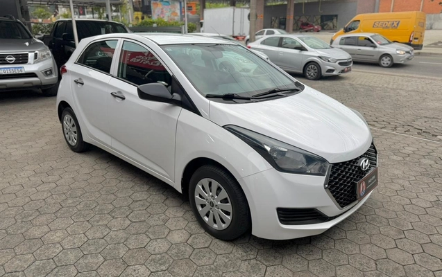 imagem-https://www.socarrao.com.br/sc-vehicle-images-prod/1953164/1780519176111-bf73b5c3-37ae-44ac-a13a-aa7edc8319f9.jpg