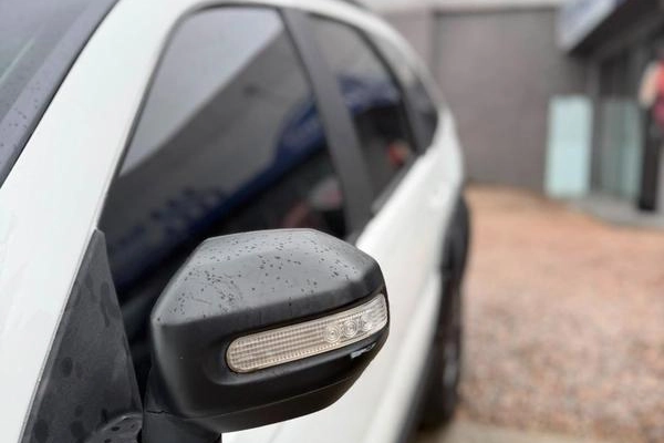 imagem-https://www.socarrao.com.br/sc-vehicle-images-prod/1953441/1788010340033-8154902_0_B_5e2b0b54a6.jpeg