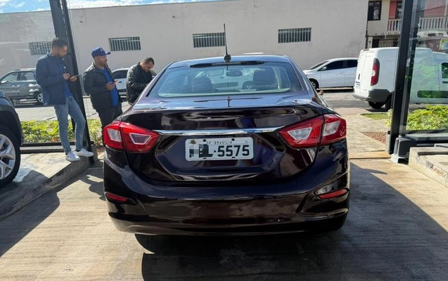 imagem-https://www.socarrao.com.br/sc-vehicle-images-prod/1953633/1789223435848-8153515_6_B_9d151e947d.jpeg