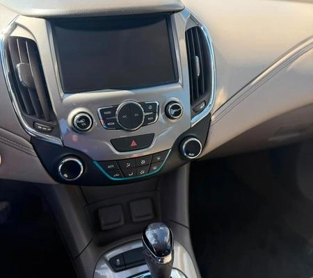 imagem-https://www.socarrao.com.br/sc-vehicle-images-prod/1953633/1789223435854-8153515_6_B_7bc101a906.jpeg