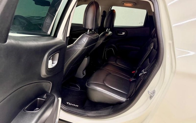 imagem-https://www.socarrao.com.br/sc-vehicle-images-prod/1953841/1784405503747-8155218_12_B_685cf2f9c9.jpeg
