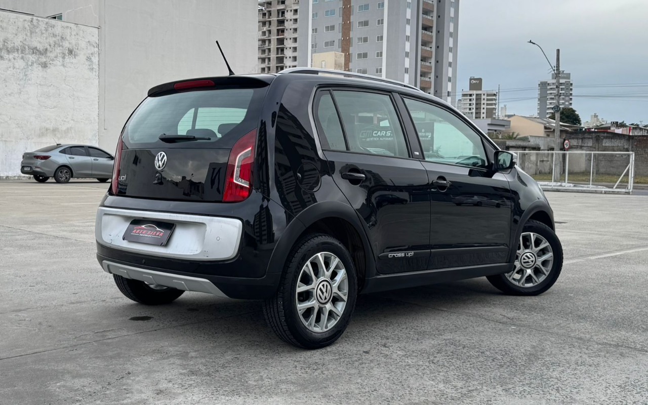 imagem-https://www.socarrao.com.br/sc-vehicle-images-prod/1955099/1780529190981-V2hhdHNBcHAgSW1hZ2UgMjAyNi0wNS0yOSBhdCAxMi4xMy4zNCAoMSkuanBlZw.jpeg