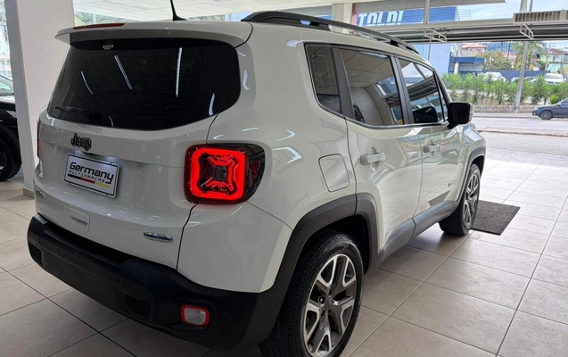 imagem-https://www.socarrao.com.br/sc-vehicle-images-prod/1963963/1782330025424-e149adcdeaa345988bb804a2e7cdb1c7_1782329304370.jpg