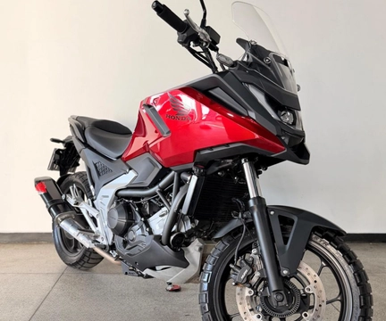 Honda NC 750X/NC 750X ABS 2026 Vermelho — foto 1 de 3