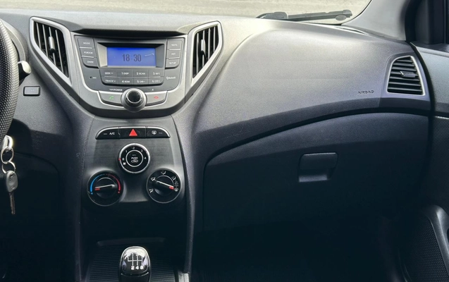 imagem-https://www.socarrao.com.br/sc-vehicle-images-prod/1964066/1789506945164-003_c7513d3df8f804265a11588d4a5c7c34.jpeg