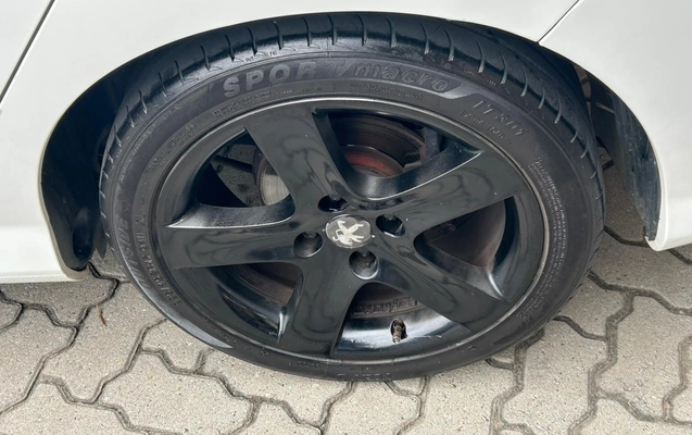 imagem-https://www.socarrao.com.br/sc-vehicle-images-prod/1964091/1789504361706-003_ac9dd491c6d383550ff6d2cef7b96061.jpeg