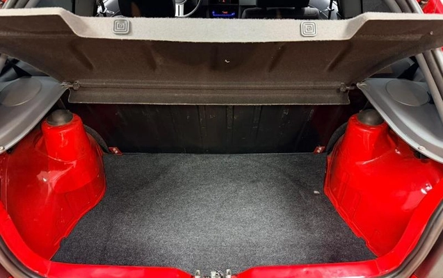 imagem-https://www.socarrao.com.br/sc-vehicle-images-prod/1964121/1786810698880-7700897_14_B_ff0d30bfc5.jpeg