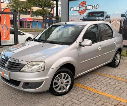 Renault Logan 2011 Prata — foto 1 de 3