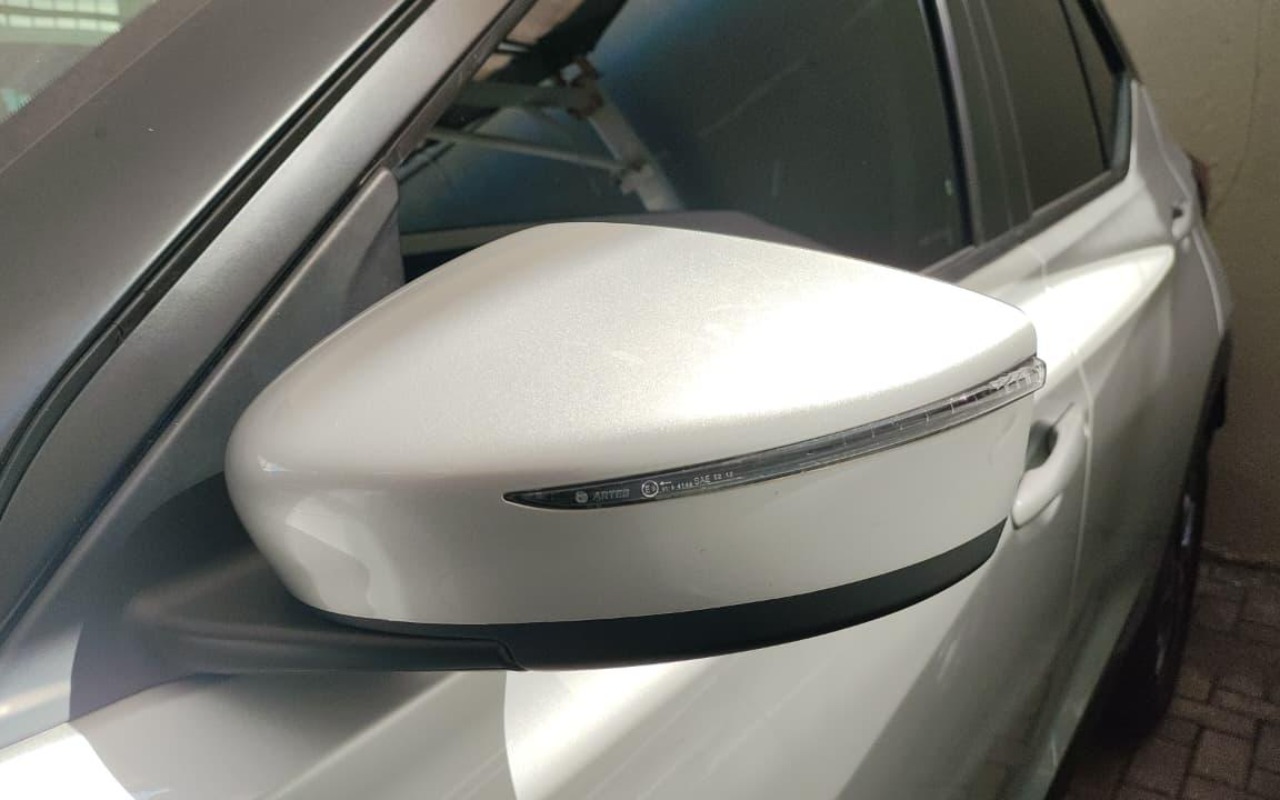 imagem-https://www.socarrao.com.br/sc-vehicle-images-prod/1964192/1784814730571-V2hhdHNBcHAgSW1hZ2UgMjAyNi0wNy0yMyBhdCAxMC40OS4wOSAoMSkuanBlZw.jpeg