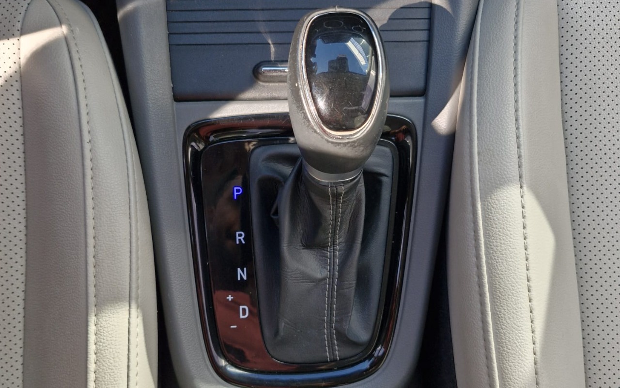 imagem-https://www.socarrao.com.br/sc-vehicle-images-prod/1964215/1780589188648-MTguanBlZw.jpeg