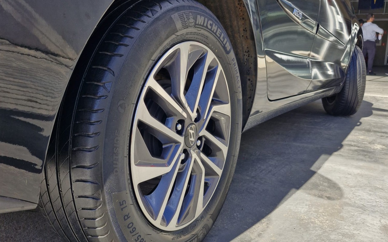 imagem-https://www.socarrao.com.br/sc-vehicle-images-prod/1964215/1780589188744-MTkuanBlZw.jpeg