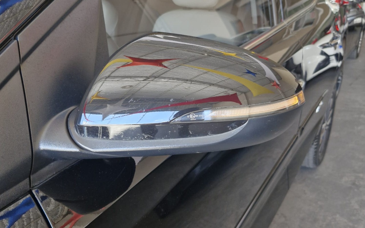 imagem-https://www.socarrao.com.br/sc-vehicle-images-prod/1964215/1780589189040-MjIuanBlZw.jpeg
