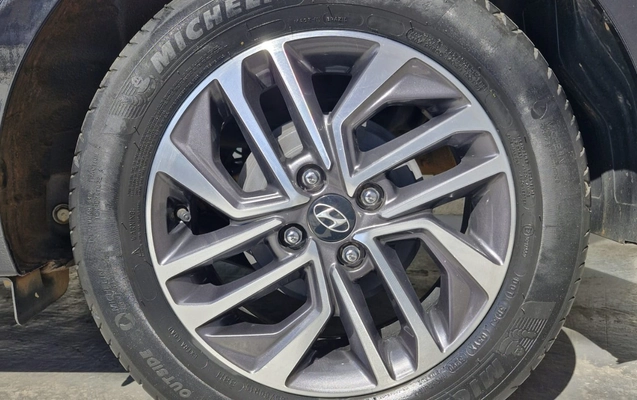 imagem-https://www.socarrao.com.br/sc-vehicle-images-prod/1964215/1780589189164-MjMuanBlZw.jpeg