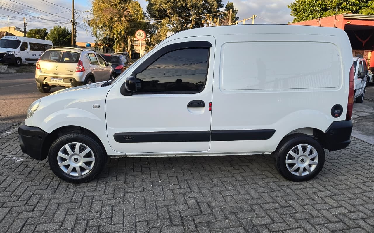 imagem-https://www.socarrao.com.br/sc-vehicle-images-prod/1964231/1780589922835-V2hhdHNBcHAgSW1hZ2UgMjAyNi0wNi0wNCBhdCAxMi4zMy41MS5qcGVn.jpeg