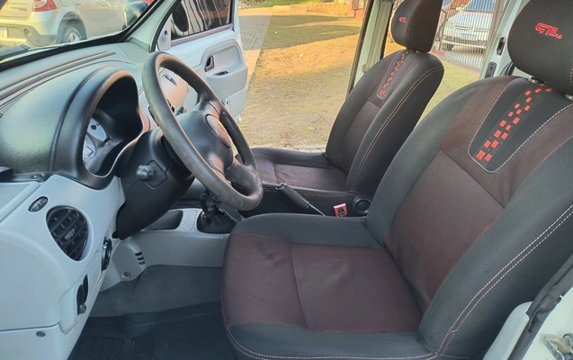 imagem-https://www.socarrao.com.br/sc-vehicle-images-prod/1964231/1780589922916-V2hhdHNBcHAgSW1hZ2UgMjAyNi0wNi0wNCBhdCAxMi4zMy41MiAoMSkuanBlZw.jpeg