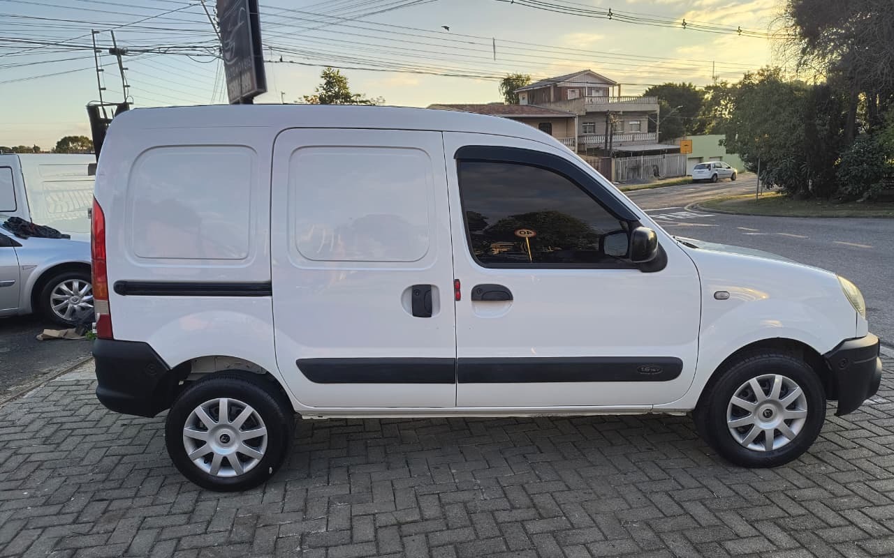 imagem-https://www.socarrao.com.br/sc-vehicle-images-prod/1964231/1780589923004-V2hhdHNBcHAgSW1hZ2UgMjAyNi0wNi0wNCBhdCAxMi4zMy41Mi5qcGVn.jpeg