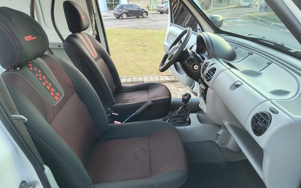 imagem-https://www.socarrao.com.br/sc-vehicle-images-prod/1964231/1780589923291-V2hhdHNBcHAgSW1hZ2UgMjAyNi0wNi0wNCBhdCAxMi4zMy41My5qcGVn.jpeg