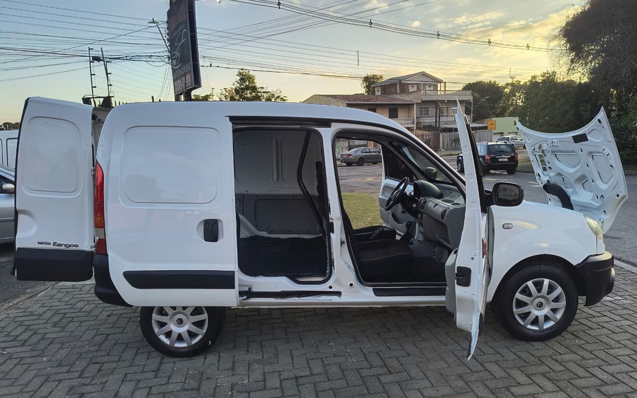 imagem-https://www.socarrao.com.br/sc-vehicle-images-prod/1964231/1780589923557-V2hhdHNBcHAgSW1hZ2UgMjAyNi0wNi0wNCBhdCAxMi4zMy41OC5qcGVn.jpeg