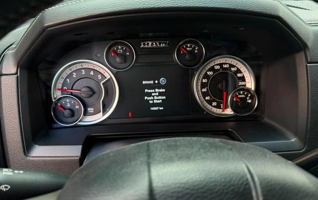 imagem-https://www.socarrao.com.br/sc-vehicle-images-prod/1964276/1780607313690-8155263_24_B_c4ec1a1081.jpeg
