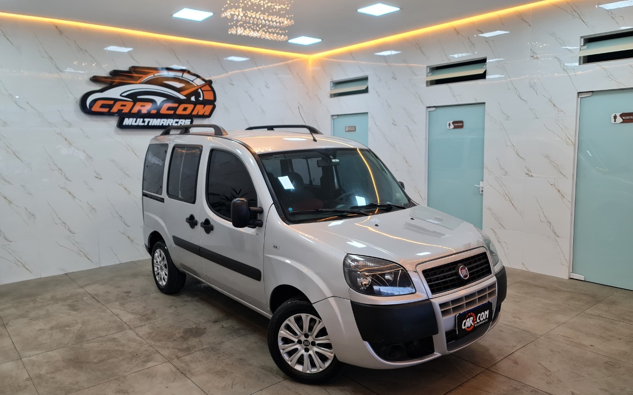 Fiat Doblo Essence 1.8 Flex 16V 5P - foto 3