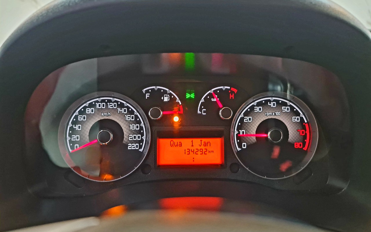 imagem-https://www.socarrao.com.br/sc-vehicle-images-prod/1964414/1780601043720-SU1HLTIwMjYwNjA0LVdBMDA5OS5qcGc.jpg