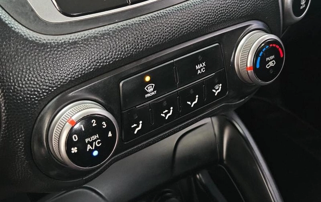 imagem-https://www.socarrao.com.br/sc-vehicle-images-prod/1964425/1781215761763-8148009_25_B_fd3ef2204e.jpeg
