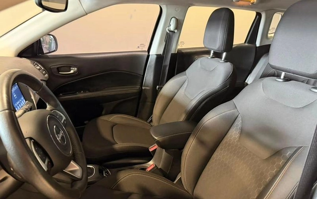 imagem-https://www.socarrao.com.br/sc-vehicle-images-prod/1971347/1788432639176-8136106_0_B_6ece4041fa.jpeg