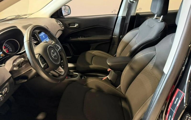 imagem-https://www.socarrao.com.br/sc-vehicle-images-prod/1971347/1788432639177-8136106_4_B_22ae49de77.jpeg