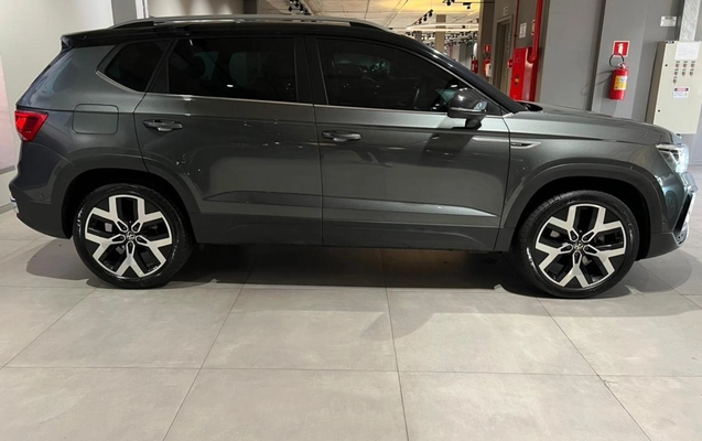 imagem-https://www.socarrao.com.br/sc-vehicle-images-prod/1971654/1787252160079-660629735