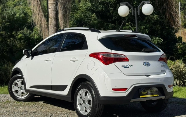 imagem-https://www.socarrao.com.br/sc-vehicle-images-prod/1971682/1780661929127-003_ff1fdf508386738b02e7ca7695cec84e.jpeg