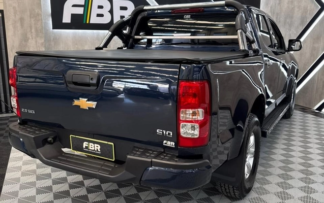 imagem-https://www.socarrao.com.br/sc-vehicle-images-prod/1971754/1781188262864-2bcce81a-d9c9-440e-bff8-75a91206b333.jpg