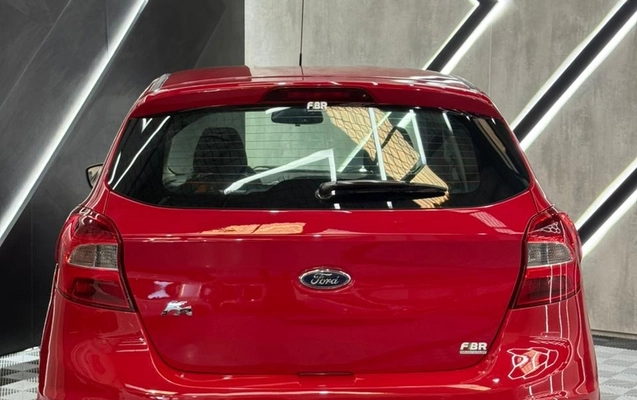 imagem-https://www.socarrao.com.br/sc-vehicle-images-prod/1971783/1780662400881-7291264e-9b8a-4091-8506-9de6ca85e113.jpg