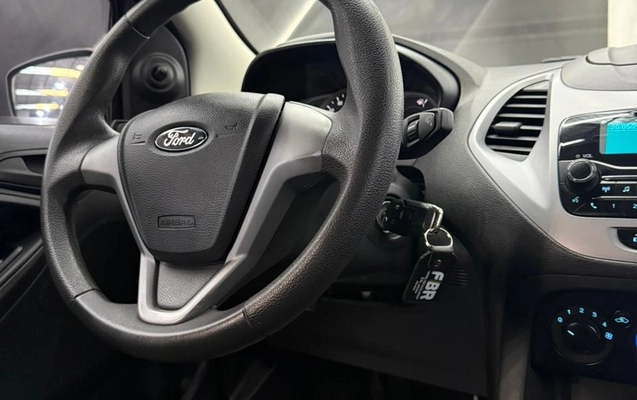 imagem-https://www.socarrao.com.br/sc-vehicle-images-prod/1971783/1780662400886-53db84ac-b776-4180-aa89-baa6fc2f7550.jpg