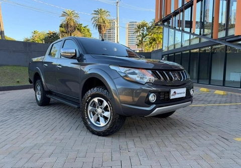 Mitsubishi L200 2018 Cinza — foto 1 de 3