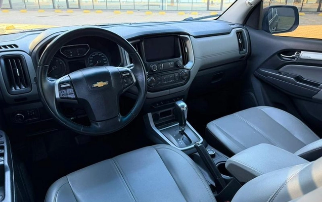 imagem-https://www.socarrao.com.br/sc-vehicle-images-prod/1972021/1789561072875-8143132_3_B_8a185f1f0c.jpeg