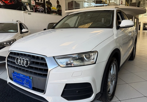 Audi Q3 2018 Branco — foto 1 de 3
