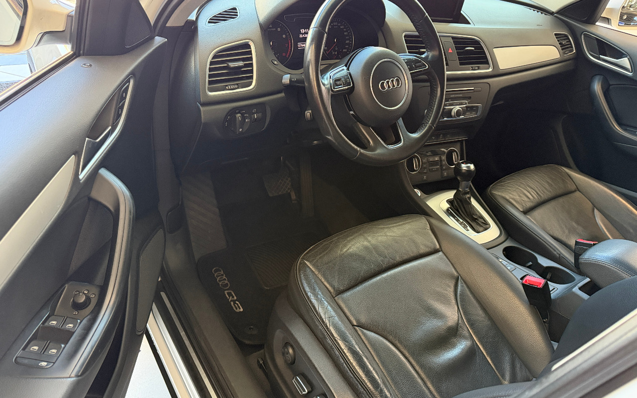 imagem-https://www.socarrao.com.br/sc-vehicle-images-prod/1972727/1780664738238-MjAyNjA0MjJfMTYxMzAyODQ5X2lPUy5qcGc.jpg