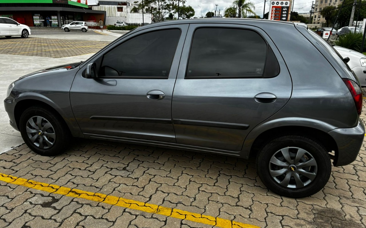 imagem-https://www.socarrao.com.br/sc-vehicle-images-prod/1972733/1780923231613-V2hhdHNBcHAgSW1hZ2UgMjAyNi0wNi0wMSBhdCAxOC41MS4yNi5qcGVn.jpeg