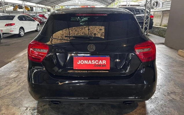 imagem-https://www.socarrao.com.br/sc-vehicle-images-prod/1973570/1786716959838-8157427_16_B_6599123d7a.jpeg