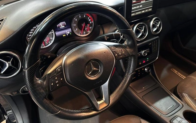imagem-https://www.socarrao.com.br/sc-vehicle-images-prod/1973570/1786716959842-8157427_5_B_5534044a4e.jpeg