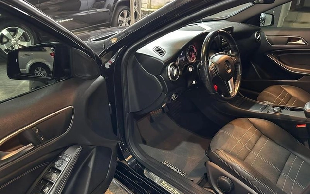 imagem-https://www.socarrao.com.br/sc-vehicle-images-prod/1973570/1786716959847-8157427_15_B_6f177d2024.jpeg