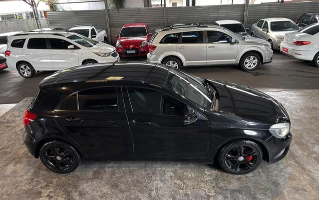 imagem-https://www.socarrao.com.br/sc-vehicle-images-prod/1973570/1786716959853-8157427_8_B_33dd585ed8.jpeg
