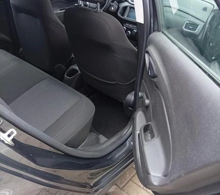 imagem-https://www.socarrao.com.br/sc-vehicle-images-prod/1973900/1785507117513-8157662_11_B_657566a602.jpeg