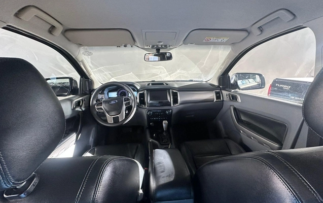 imagem-https://www.socarrao.com.br/sc-vehicle-images-prod/1973945/1780670078237-99b7346337a64e06b50eb5060946b9ed_1780165404417.jpeg