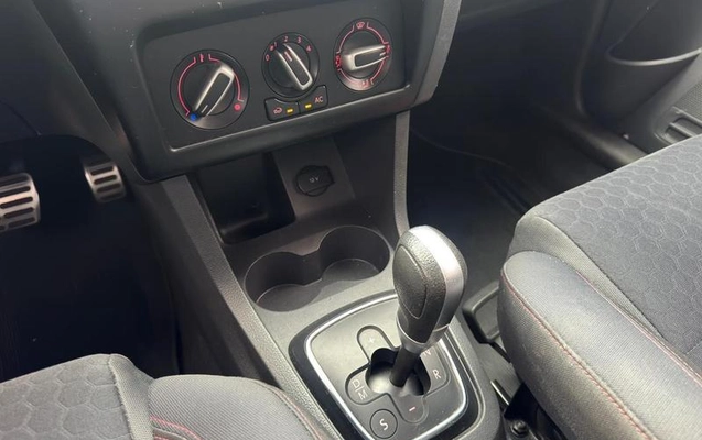 imagem-https://www.socarrao.com.br/sc-vehicle-images-prod/1973946/1787167118230-8153199_5_B_a98926d716.jpeg