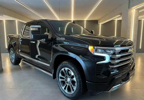 Chevrolet Silverado 2024 Preto — foto 1 de 3