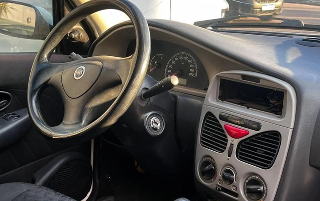 imagem-https://www.socarrao.com.br/sc-vehicle-images-prod/1974113/1789487568759-8157776_0_B_74f1eabfe4.jpeg