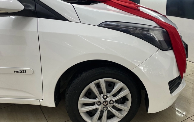 imagem-https://www.socarrao.com.br/sc-vehicle-images-prod/1974117/1781882185933-SU1HXzkzODkuanBlZw.jpeg