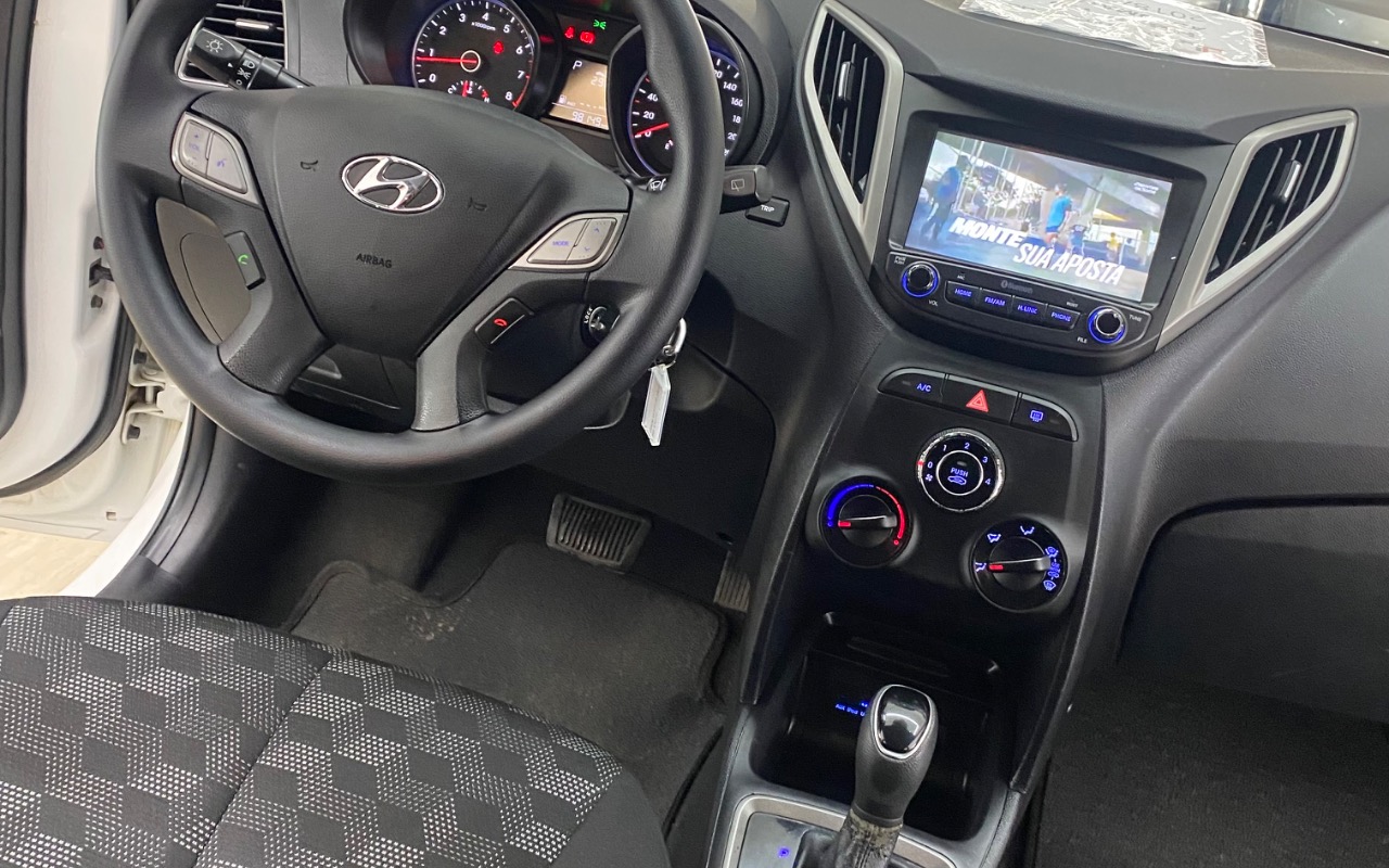 imagem-https://www.socarrao.com.br/sc-vehicle-images-prod/1974117/1781882186275-SU1HXzk0MDAuanBlZw.jpeg